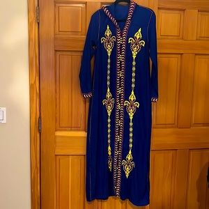 Blue Moroccan Jellaba with hood and yellow/pink embroidery. Small to medium size